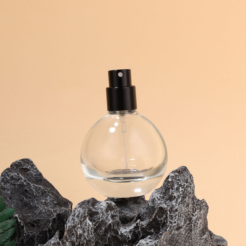 Round-Thick-Bottom-Clear-Glass-Perfume-Bottle3