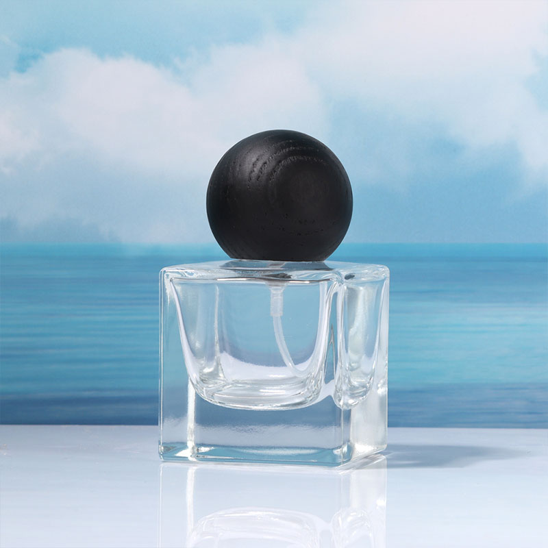 Square-Thick-Bottom-Clear-Glass-Perfume-Bottle2