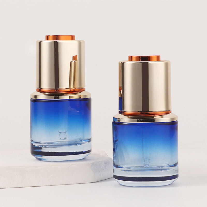 Gradient-Blue-Glass-Dropper-Serum-Bottle1