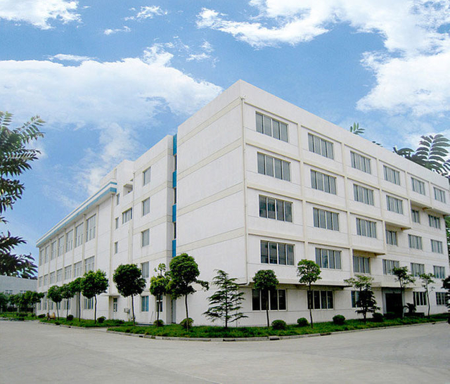 Cosmetic Packaging Factory